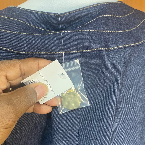 NWT PLUS SIZE DENIM COLLARLESS JACKET - Picture 6 of 7